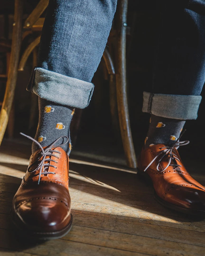 Beer Mugs (Grey) Men's Cashmere Blend Crew Socks